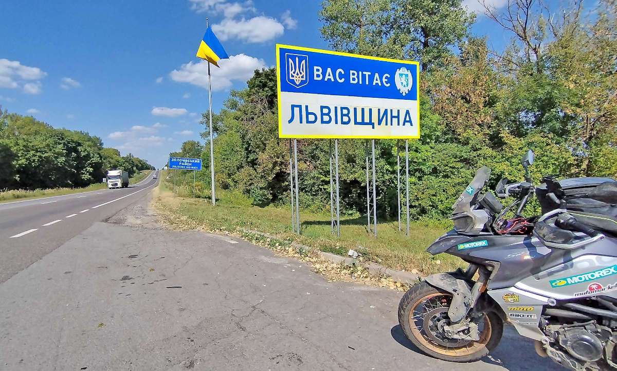 UKRAINE 13