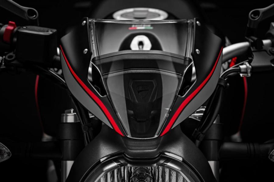 ducati moster 821 stealth 5