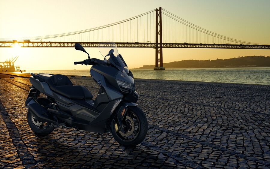 BMW scooters 2023 13
