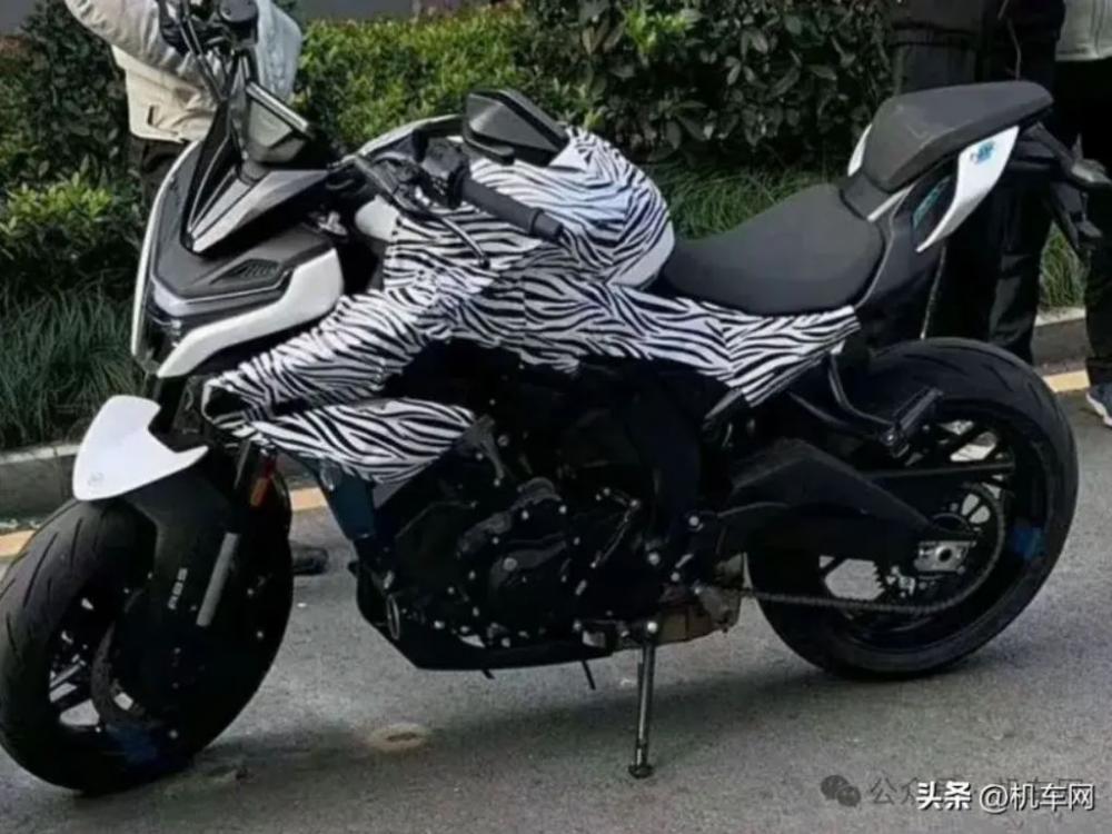 cfmoto 675nk spy photos 2