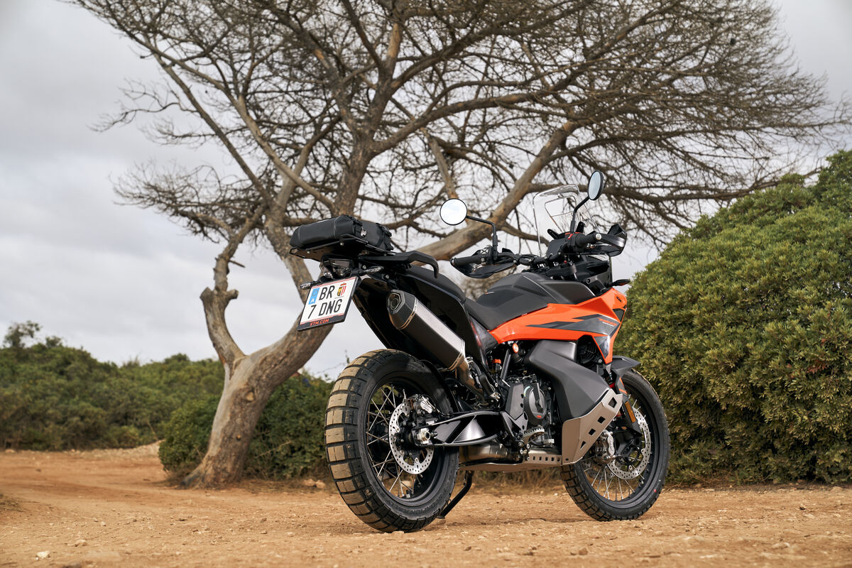 652544 MY25 KTM 790 ADVENTURE STATIC KTM 790 ADVENTURE
