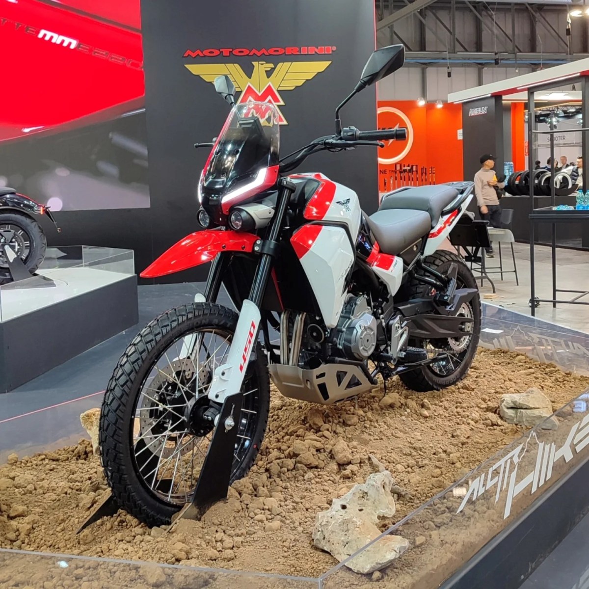 MOTO MORINI ALLTRHIKE 2025 13