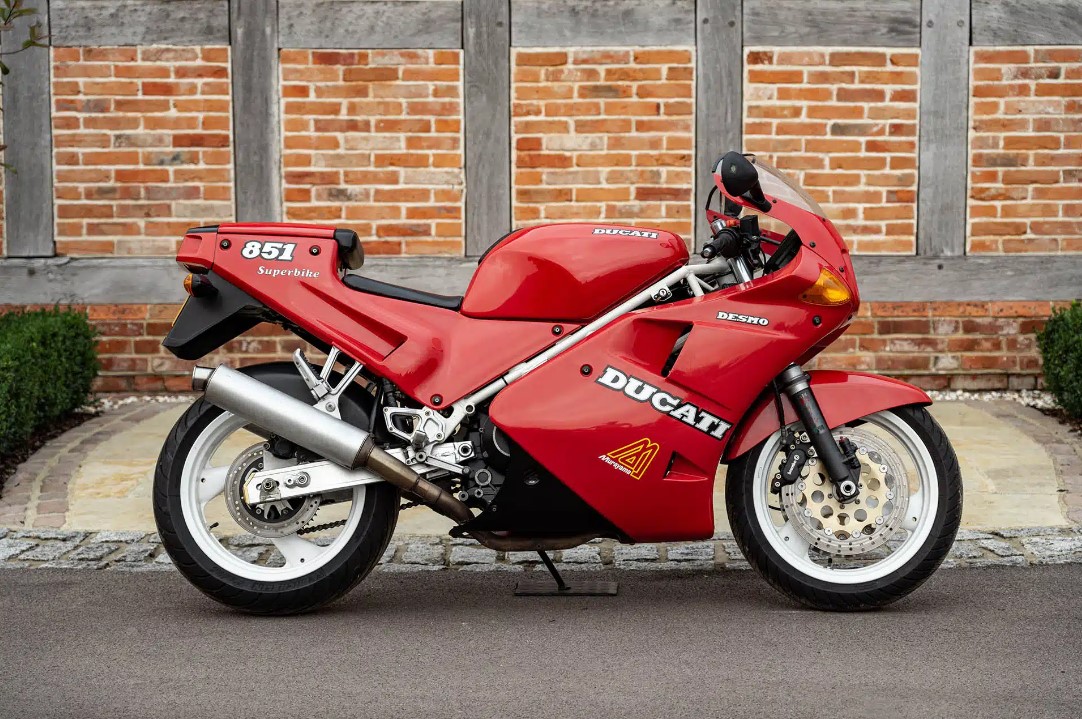 Ducati 851 1990