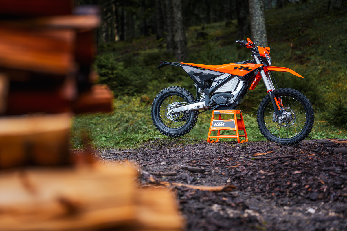 2025 KTM FREERIDE E 10