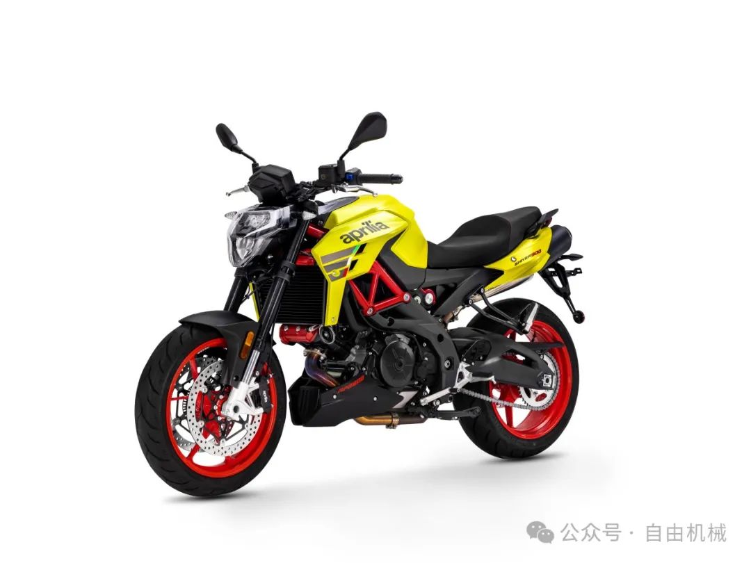 Aprilia Shiver 900 2025 9