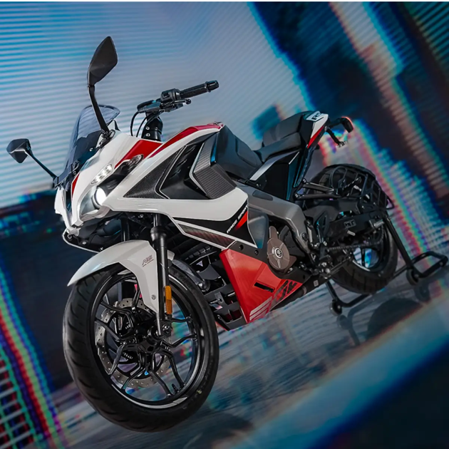 2025 Bajaj Pulsar RS 200 5