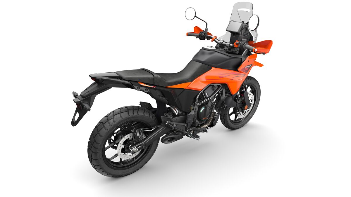 665368 MY25 KTM 390 Adventure X EU Orange rear right EUROPE GLOBAL