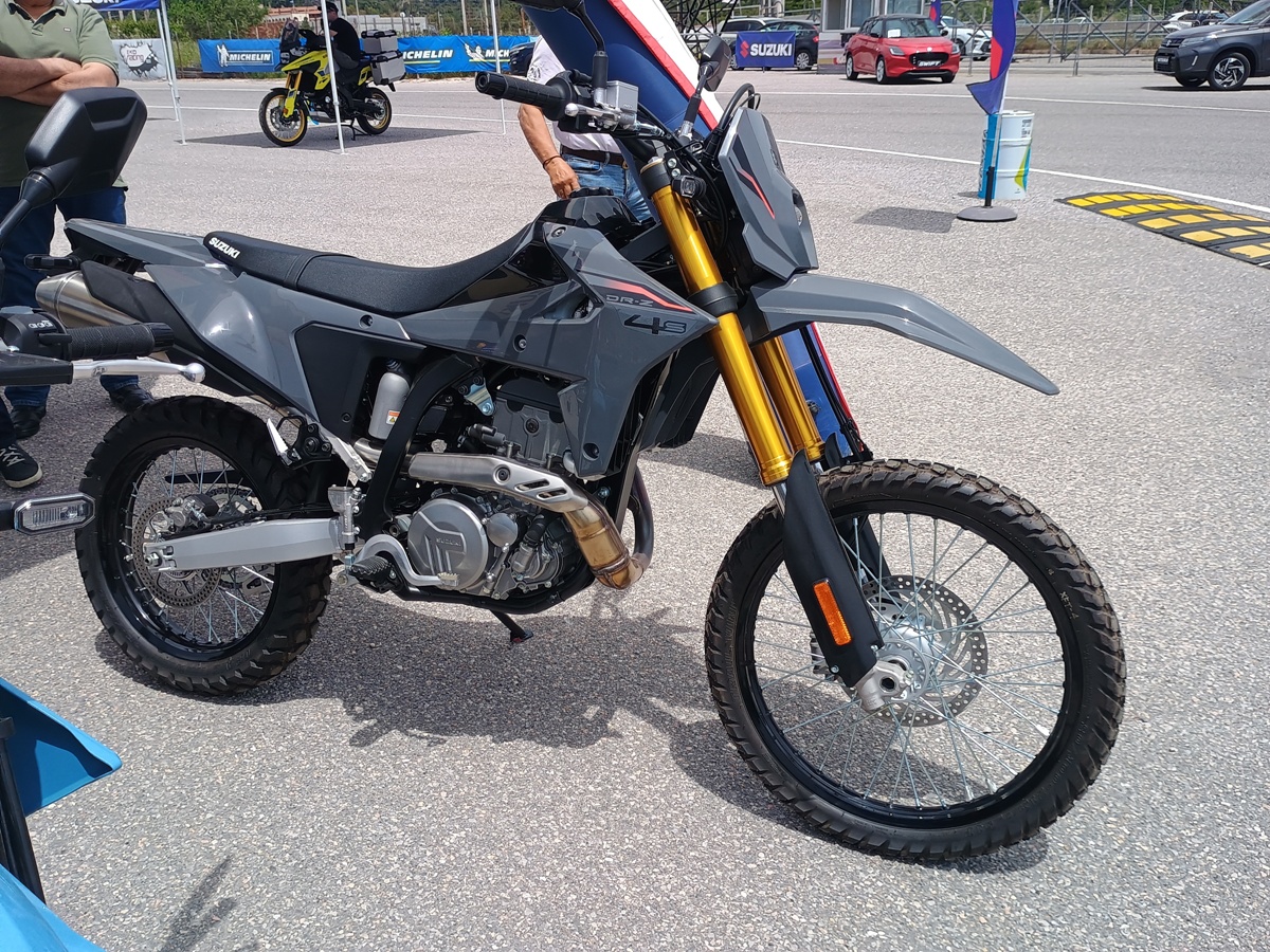 Suzuki DR Z4S DR Z4SM Suzuki Festival 2025 5