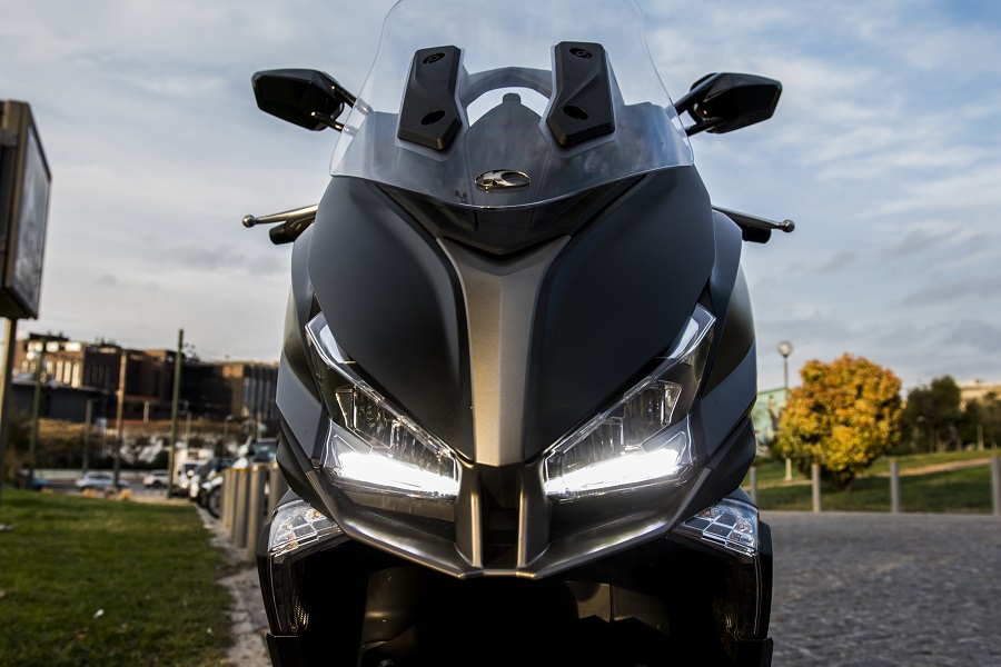 kymco Xciting S 400i details 1