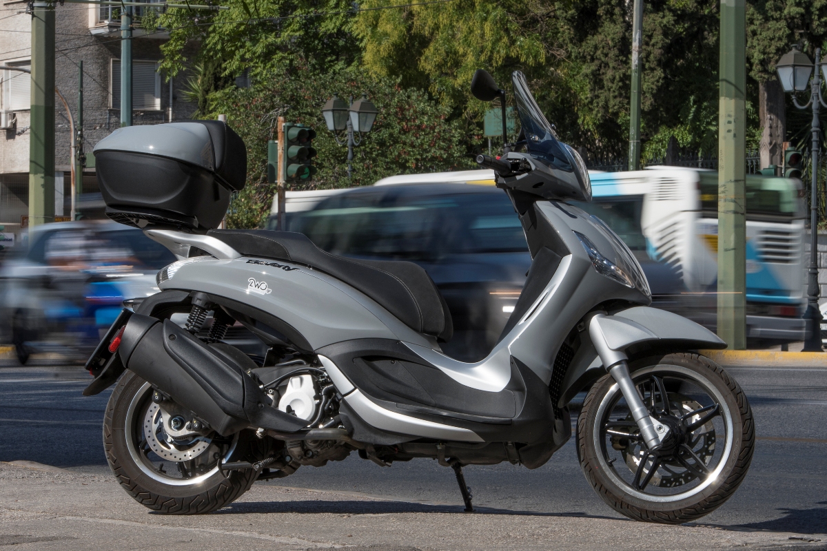 piaggio beverly 350 tourer ambience 4