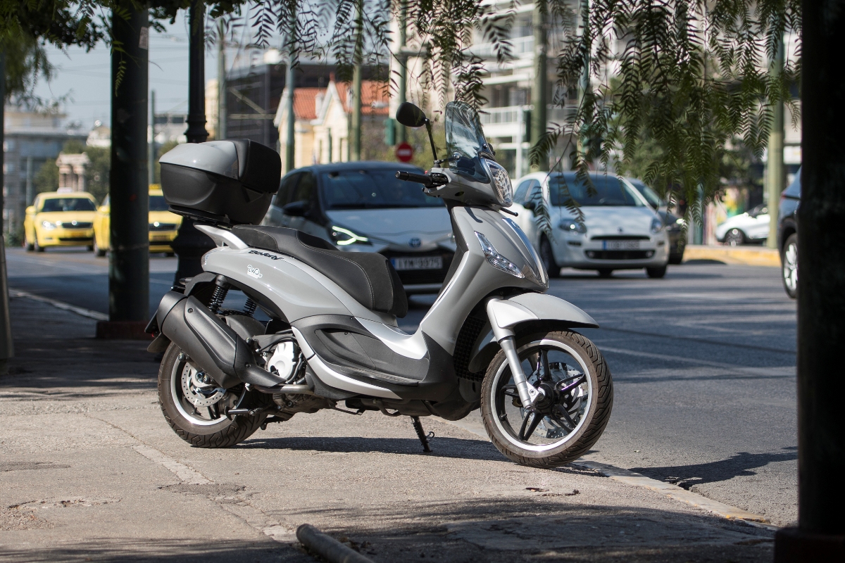 piaggio beverly 350 tourer ambience 5