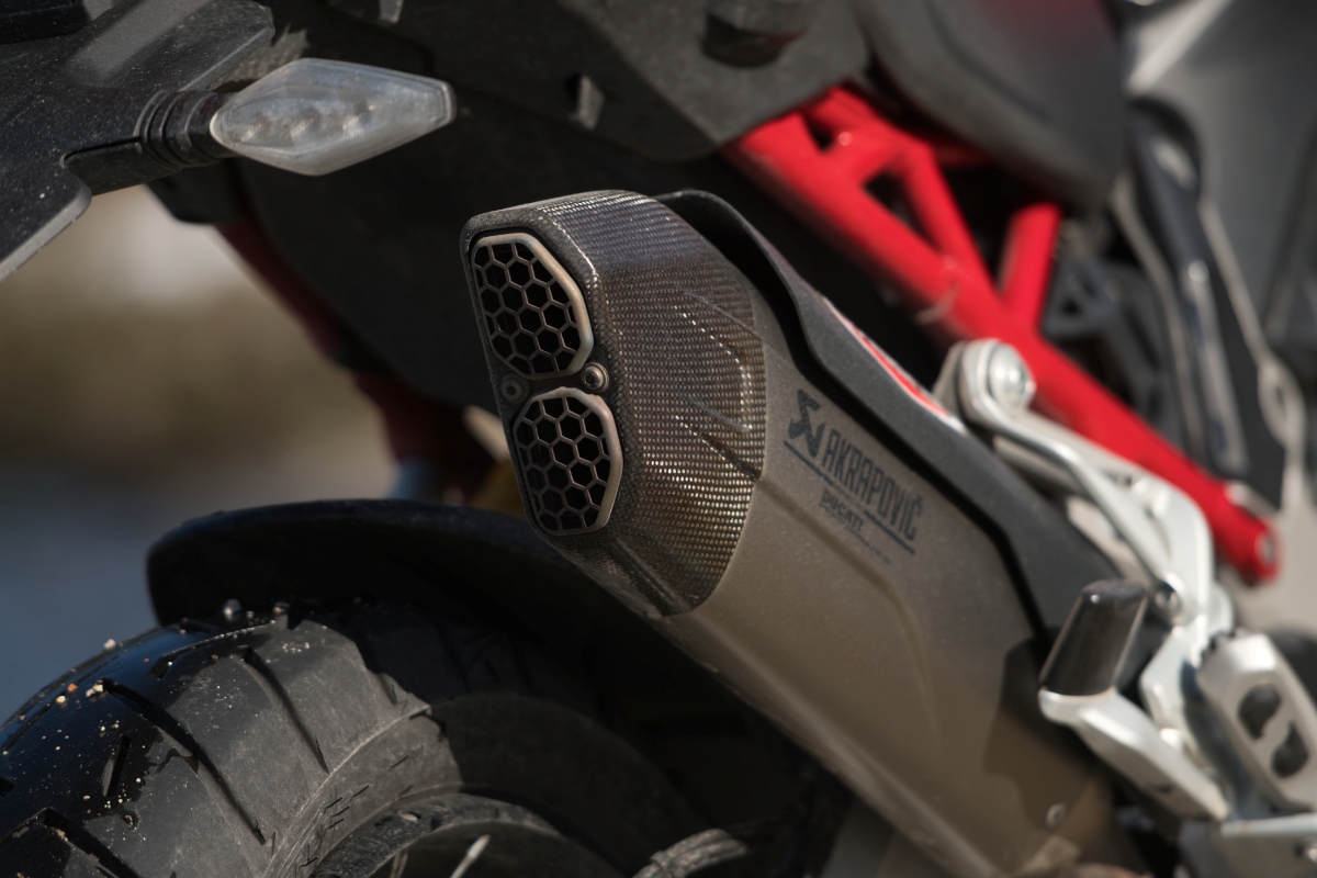 Ducati Multistrada V4S 2021 details 2wo 3